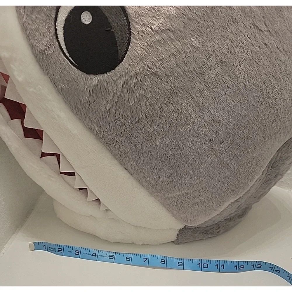 Dan Dee Plush Shark Head Halloween Costume Comicon Big Greeter Collectors Jaws
